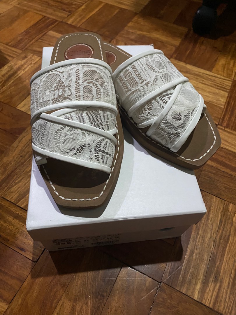 Chloe store lace slides