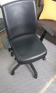 (Category: ) located in . Submitted by ednidas (Listing ID 1194445935, Image 1). Description: .