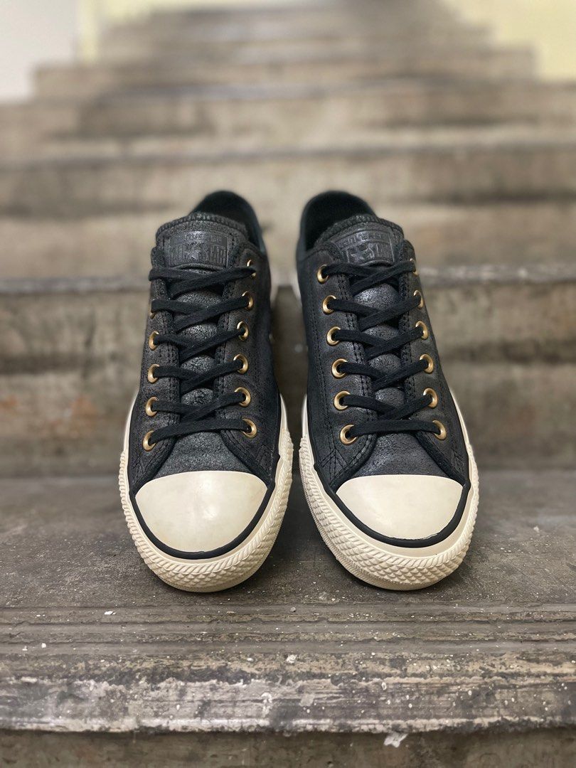 Converse ct leather crack