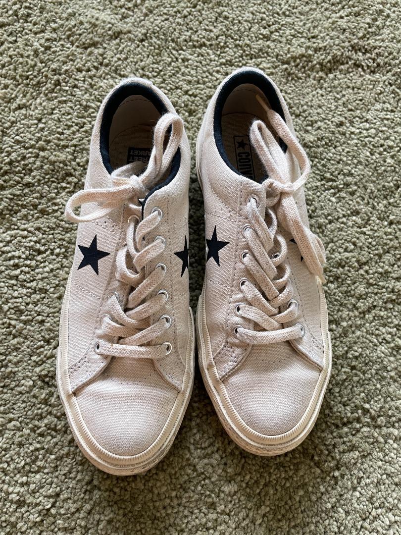 Converse One (White), Luxury, Sneakers & Footwear on Carousell