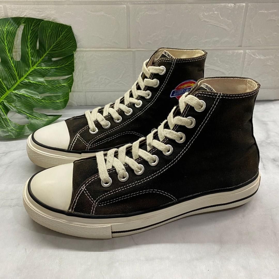 Dickies and store chuck taylors