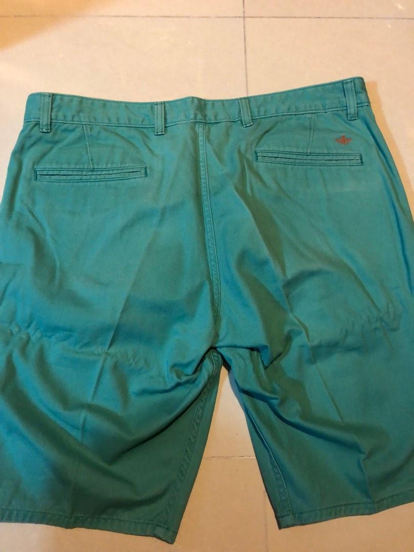 Dockers Men s shorts bermudas size 34 or 36