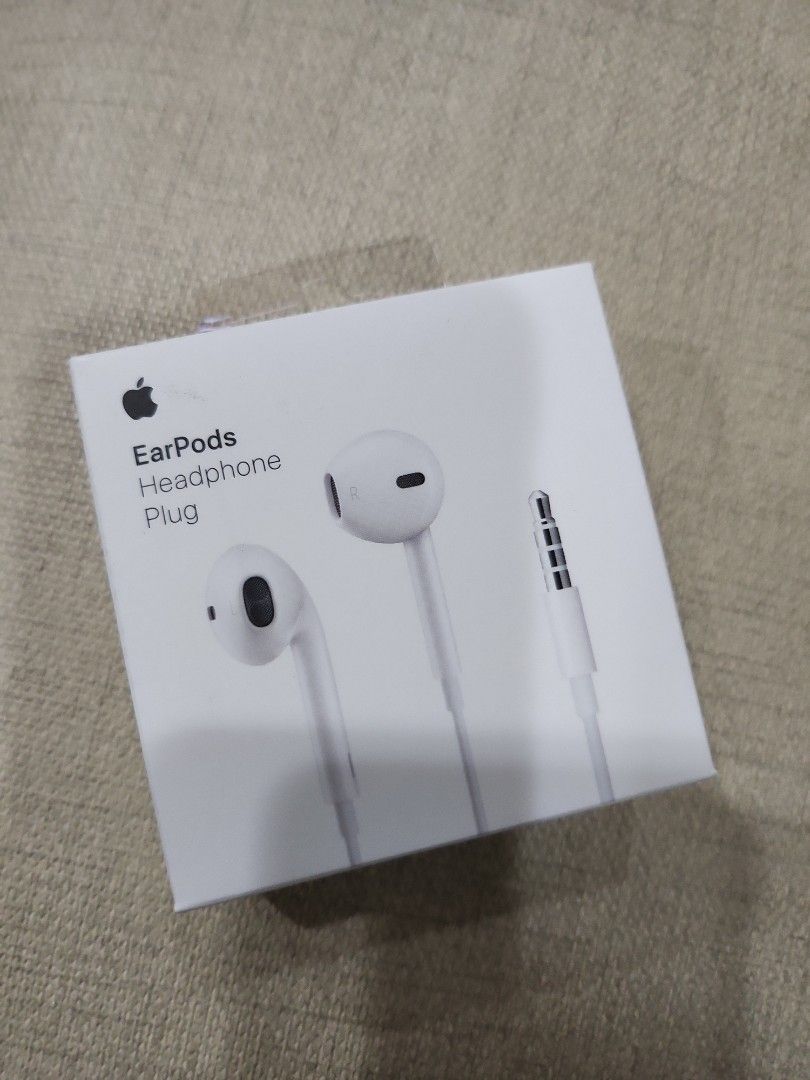 Apple 蘋果EarPods 具備3.5mm 耳機接頭(MNHF2FE/A) iphone適用, 手機及配件, 手機, iPhone, iPhone  11 系列在旋轉拍賣