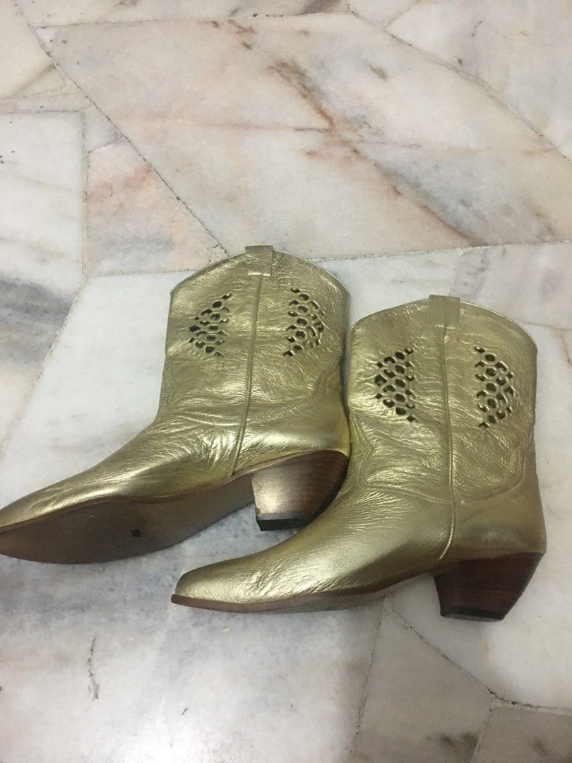 Gold cowboy boots, Women's Fashion, Footwear, Boots on Carousell