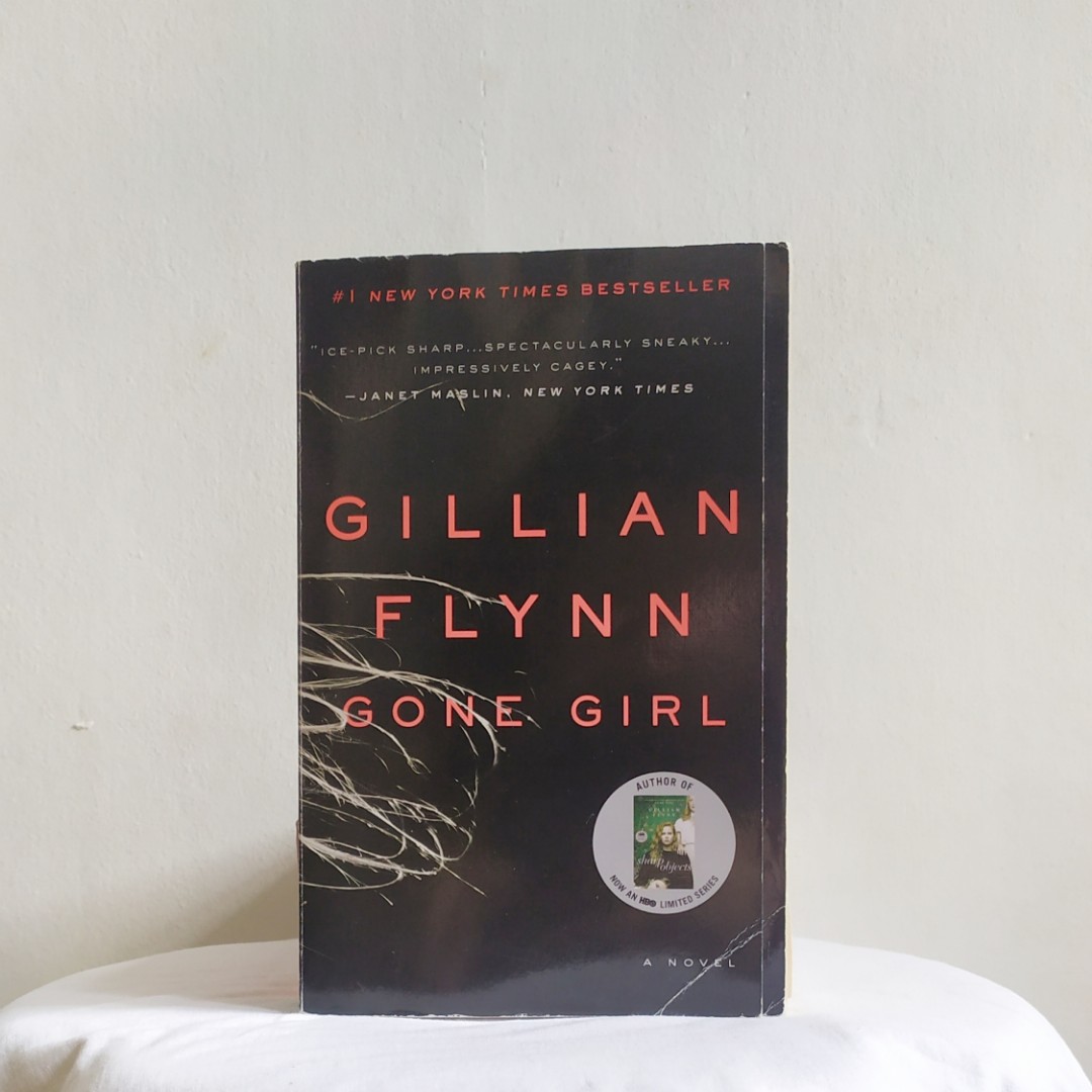 Gone Girl By Gillian Flynn Hobbies And Toys Books And Magazines Fiction And Non Fiction On Carousell 6650