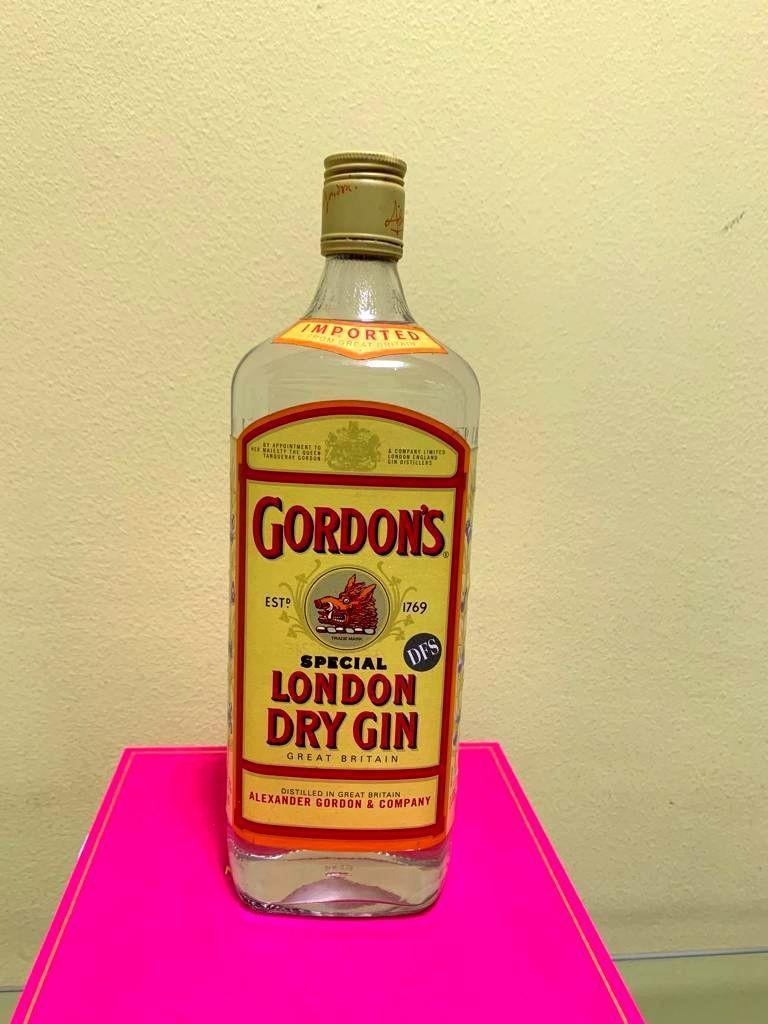 Gordon's Dry Gin, Food & Drinks, Alcoholic Beverages on Carousell