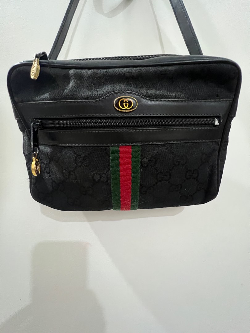 Gucci vintage sling bag, Women's Fashion, Bags & Wallets, Cross-body ...