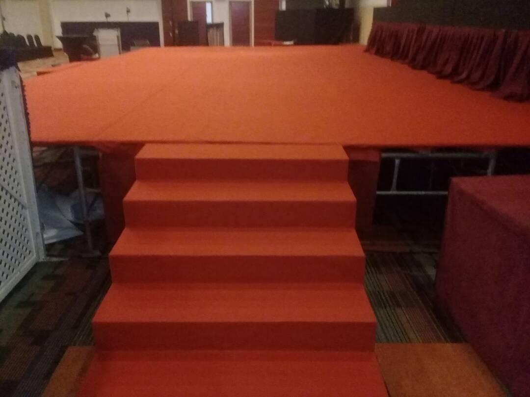 Jom dapatkan pelbagai jenis carpet event di Al Aqsa Carpets!, Furniture