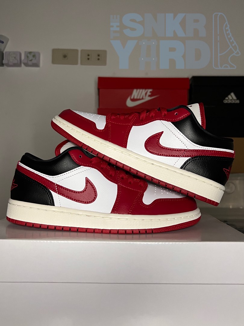 jordan 1 low black toe womens