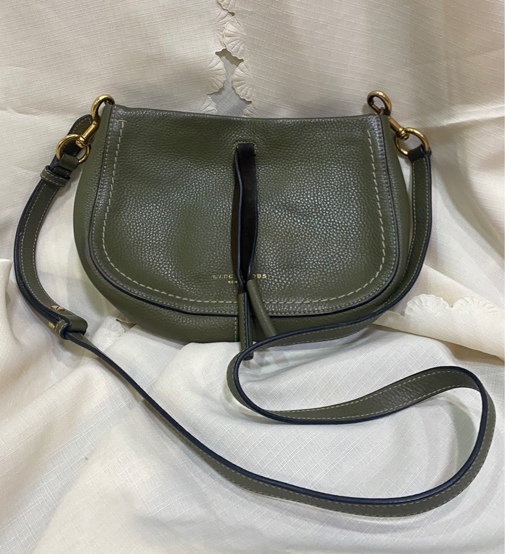 Marc Jacobs MJ crossbody/ sling bag, Women's Fashion, Bags & Wallets