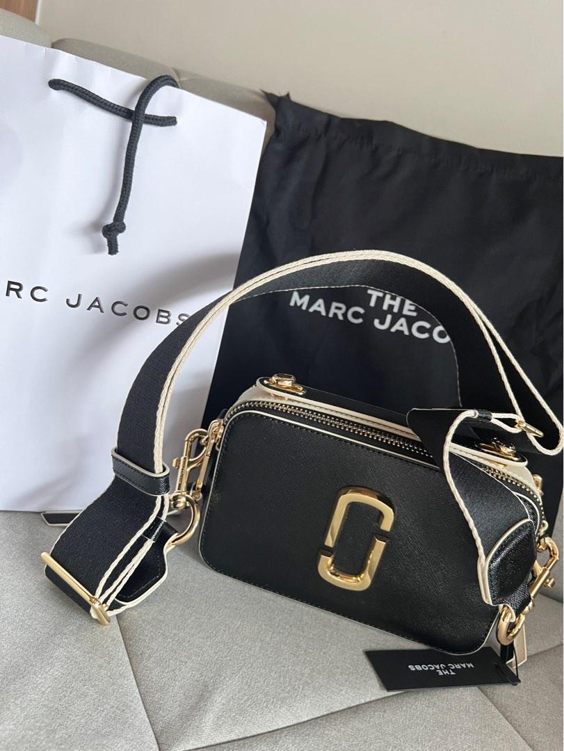 Large snapshot marc jacobs top