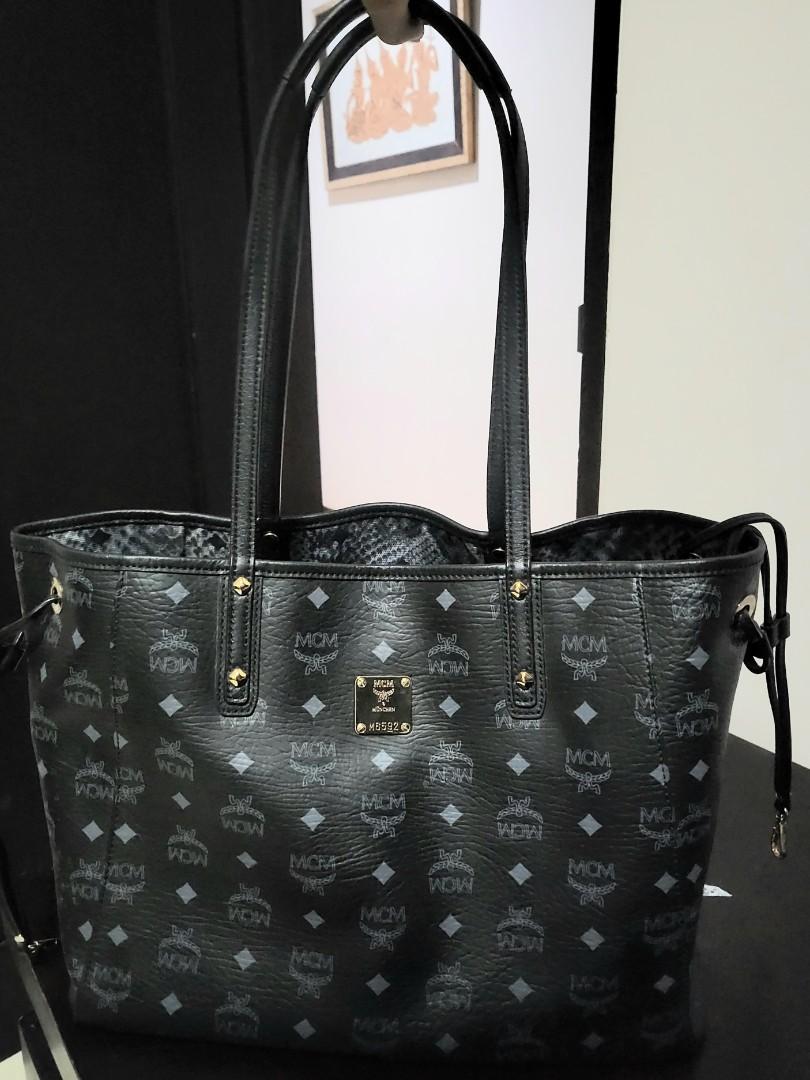 Mcm black shop reversible tote