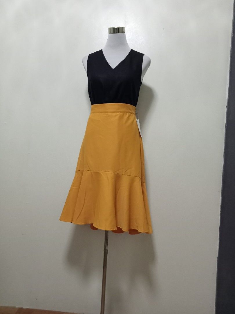 Mermaid Skirt, Women's Fashion, Bottoms, Skirts on Carousell
