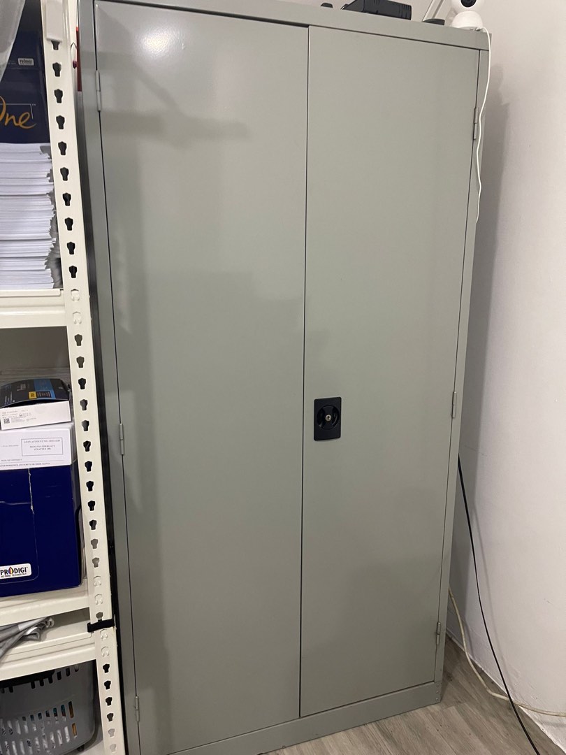 Metal Storage Cabinet, Furniture & Home Living, Furniture, Shelves