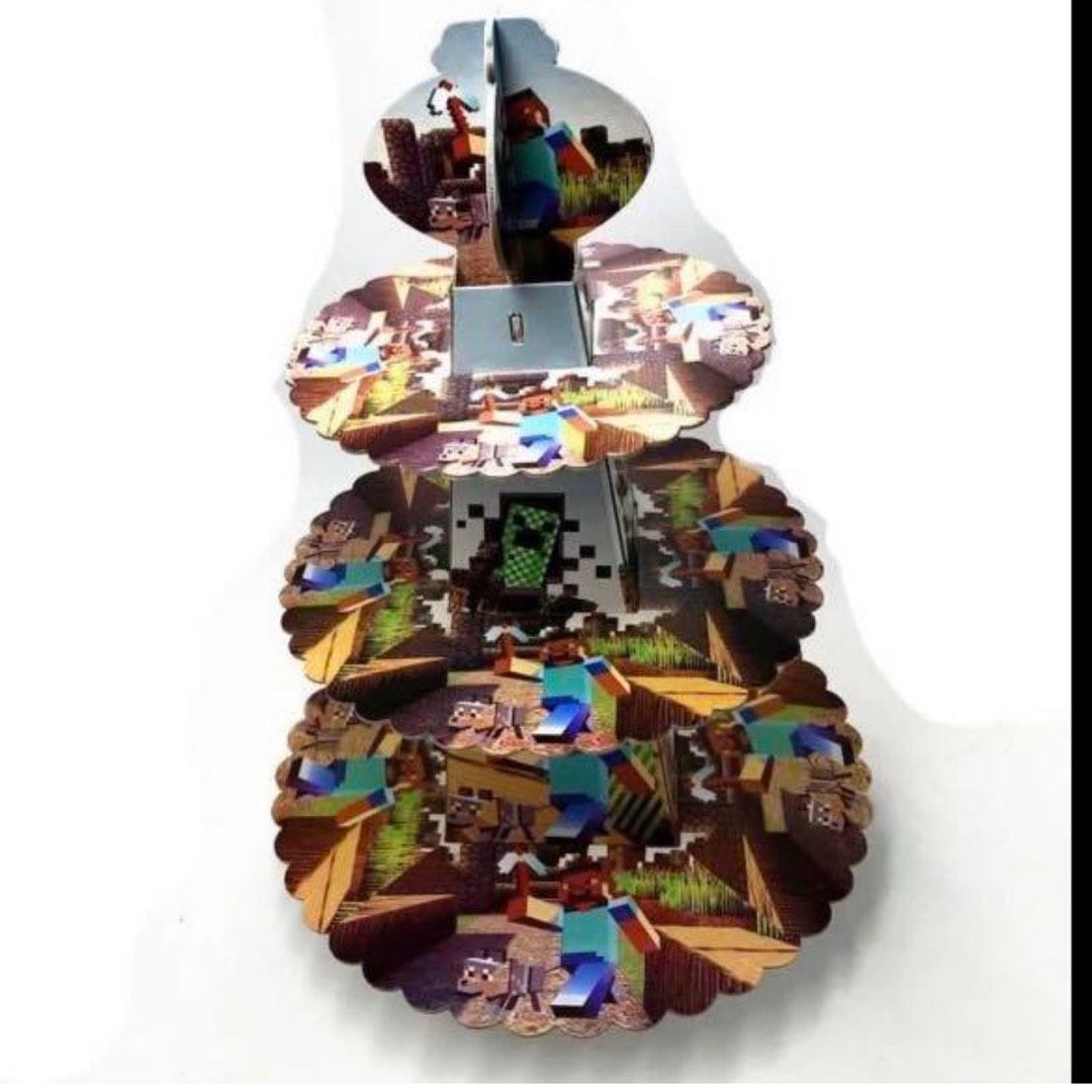 Minecraft party supplies dessert cupcake stand / party deco, Hobbies