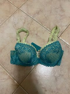 （分類：）位於 。 由 yannychann 提交（商品編號 1194526625，圖片 1）。簡介： 。