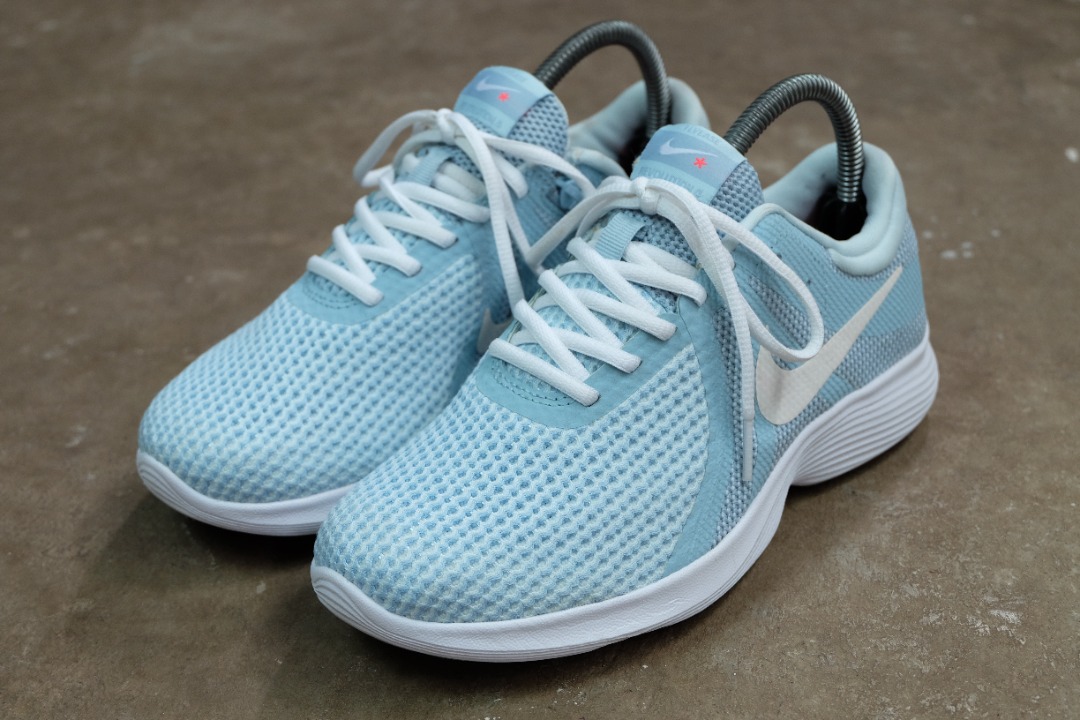 flyease revolution 4