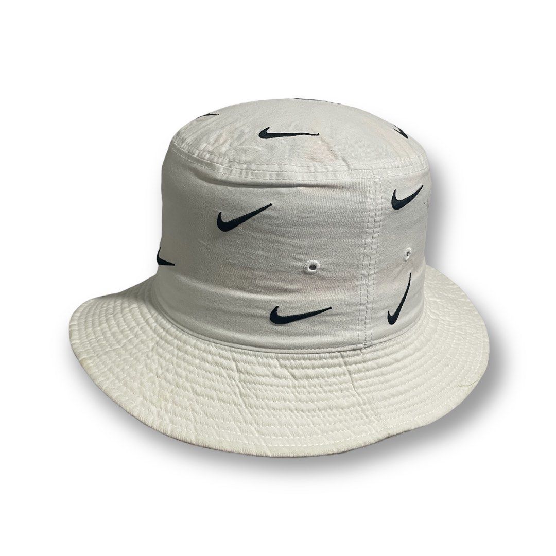 Nike Swoosh Bucket Hat, Men's Fashion, Watches & Accessories, Cap & Hats on  Carousell