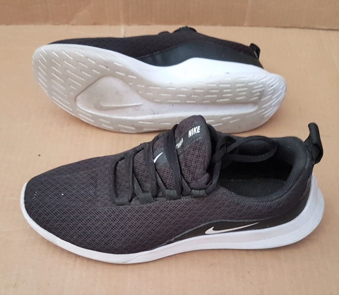 Nike Viale GS Designer Sneakers Black and White US 5.5 UK 5
