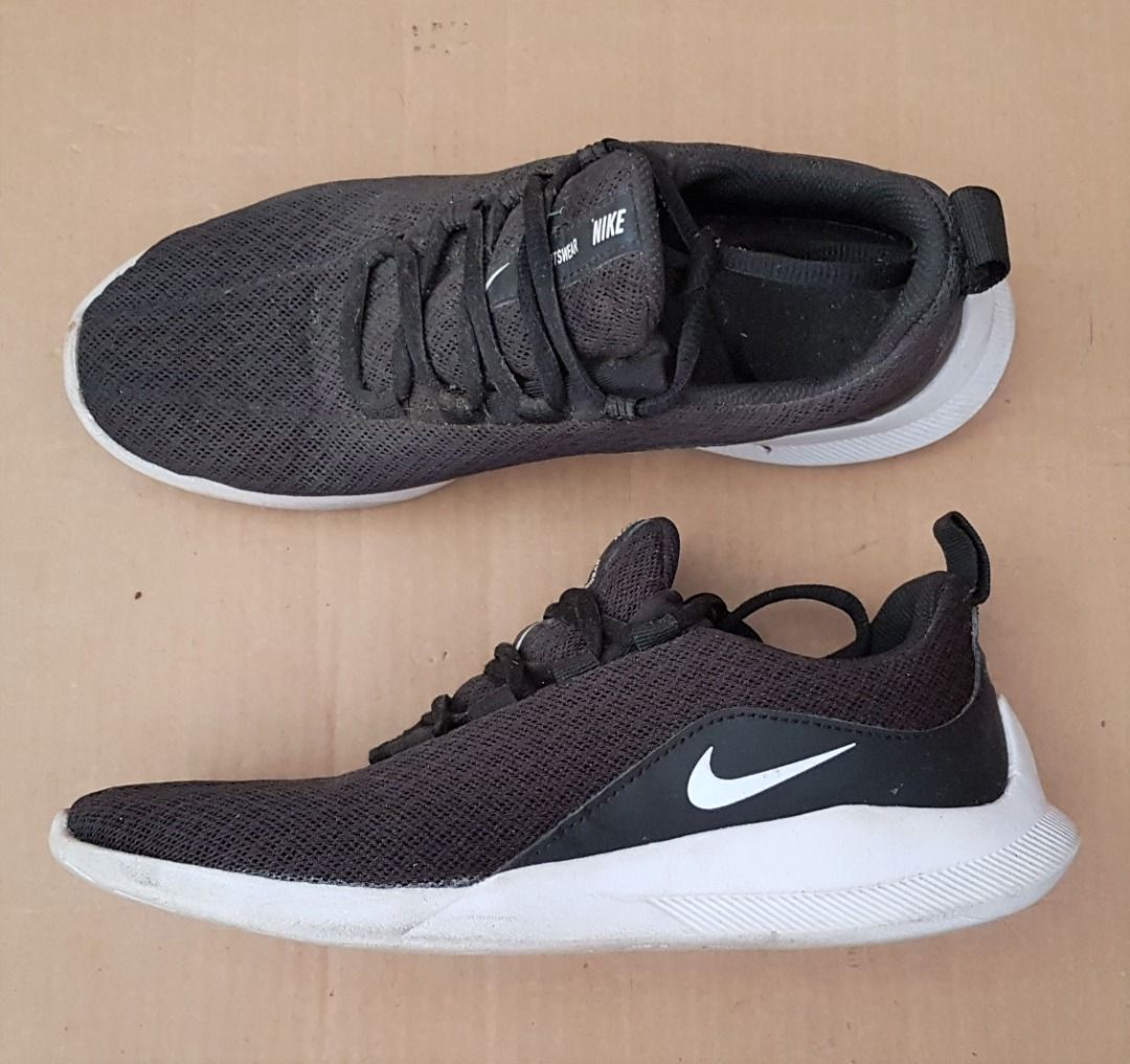Nike Viale GS Designer Sneakers Black and White US 5.5 UK 5