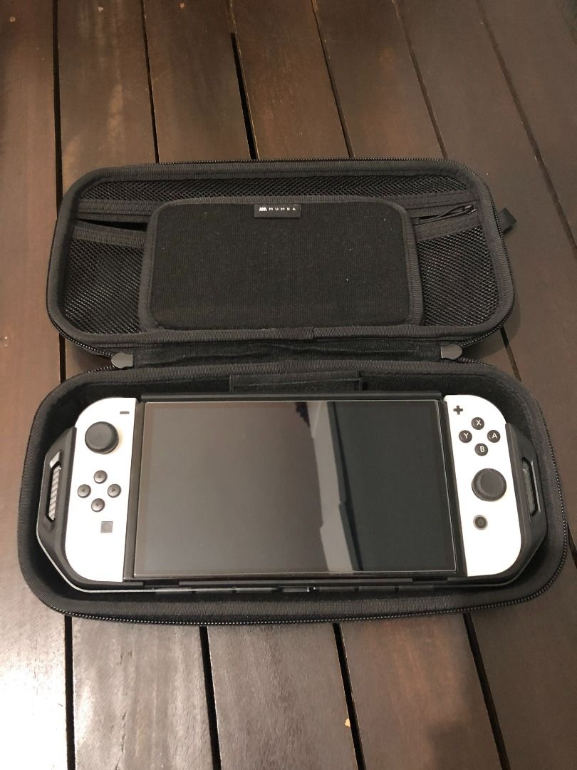 Nintendo Switch OLED Supcase UB Case + Mumba Carrying Case, Video
