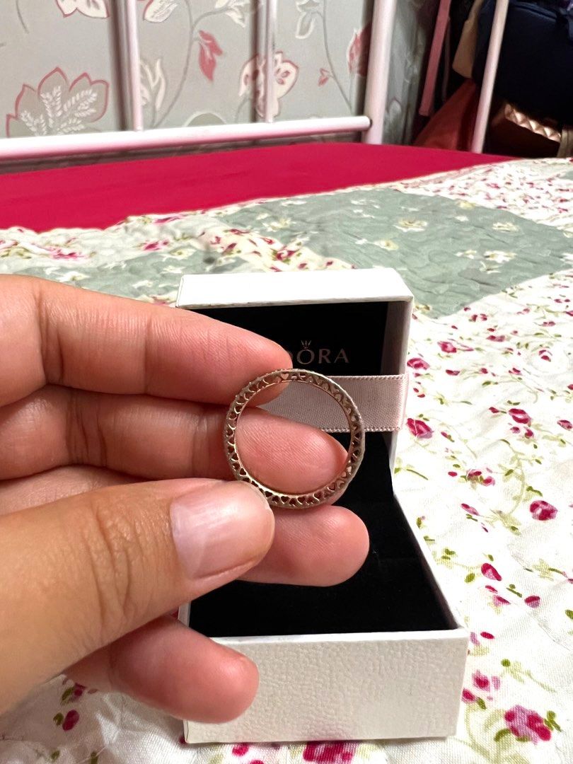 Pandora sparkle and shop hearts ring gold