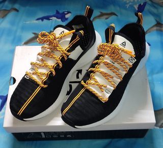 Reebok Sole Fury SE