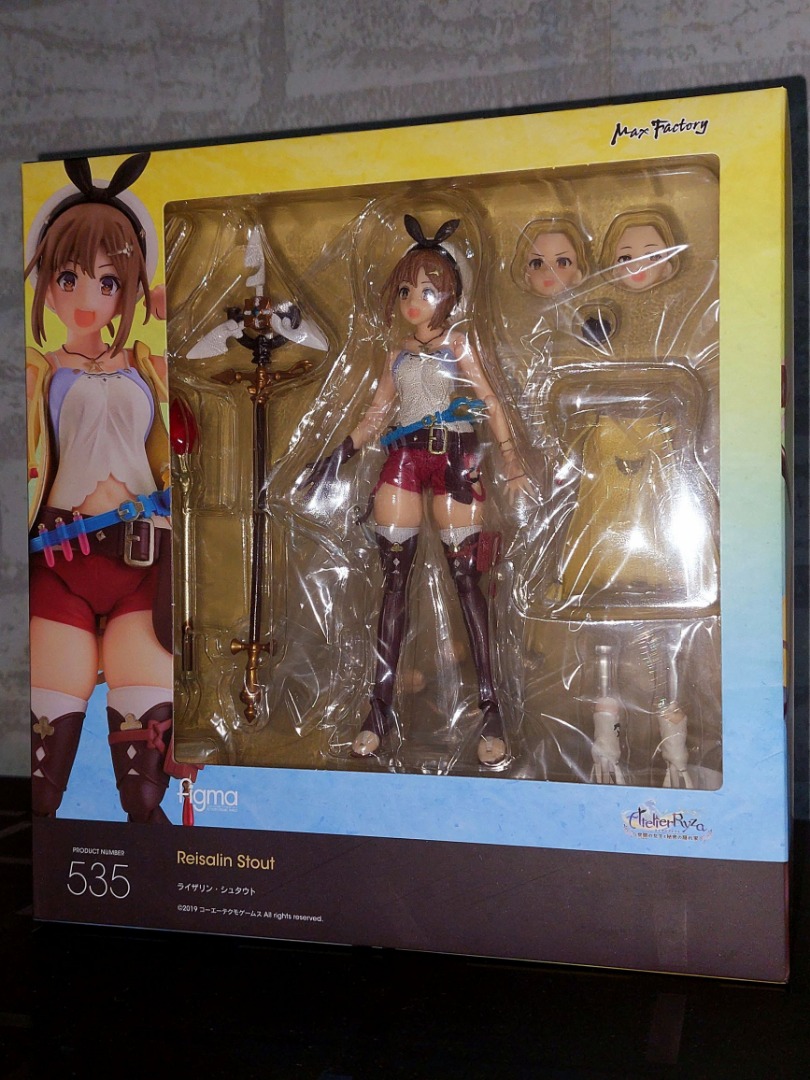 Atelier Ryza Ever Darkness & the Secret Hideout - Reisalin Stout Model Wristwatch [Pre-Order Jul 2026] main image 1