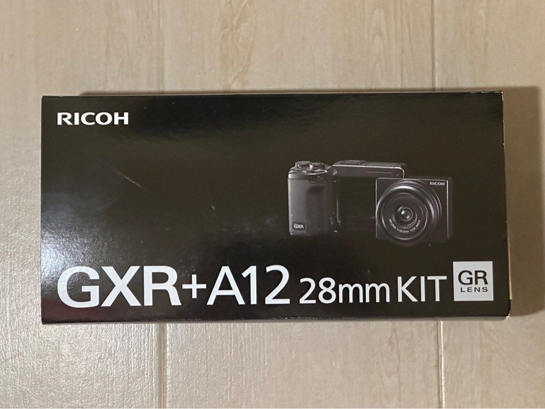 リコーRICOH GXR+S10 KIT