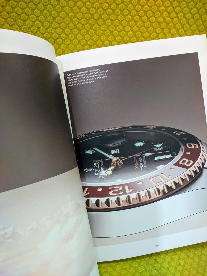 Rolex magazine, Hobbies & Toys, Books & Magazines, Magazines on Carousell