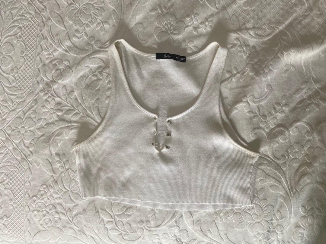 Safety pin top, Women's Fashion, Tops, Sleeveless on Carousell