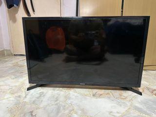 Samsung 32” TV 