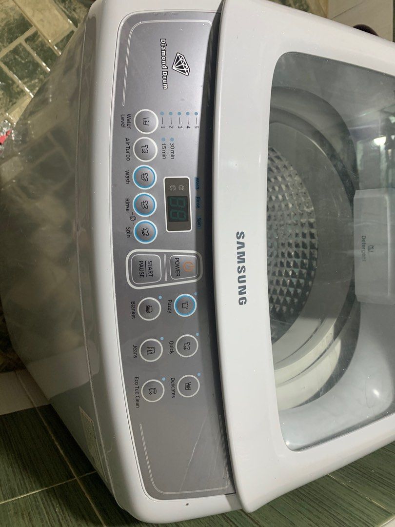 Samsung automatic washing machine, Furniture & Home Living, Bathroom