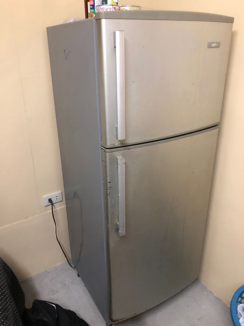 Sanyo Refrigerator, TV & Home Appliances, Kitchen Appliances