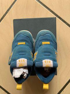 sepatu new balance
