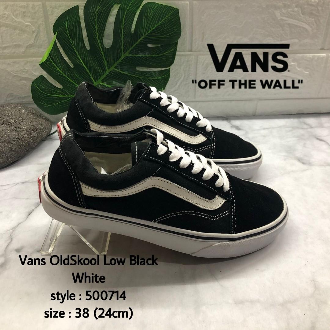 500714 vans clearance
