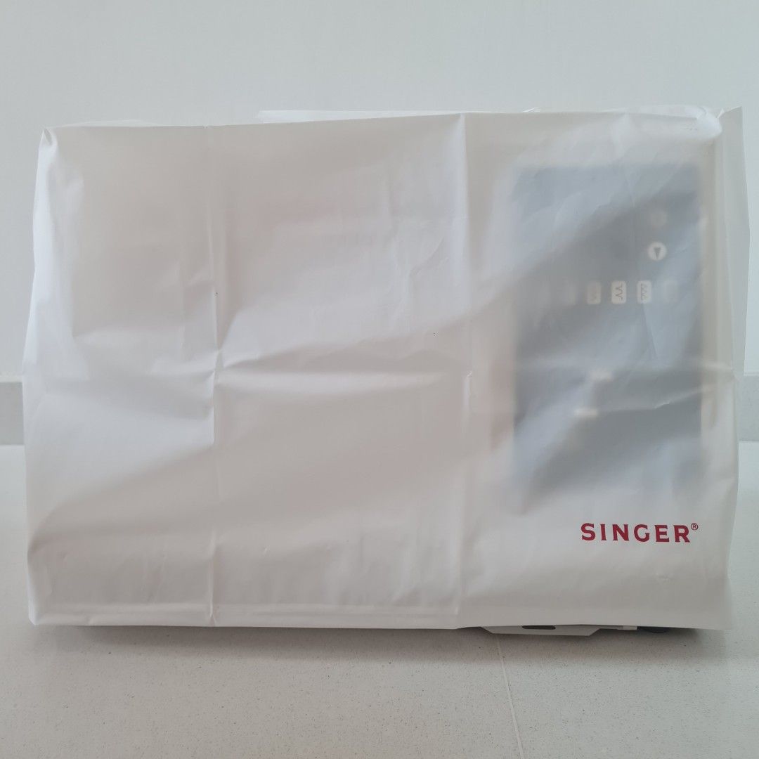 Singer Confidence 7465 sewing machine (Retail at 633), TV & Home