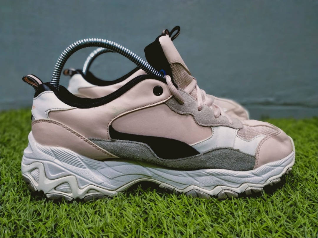 Skechers Encore