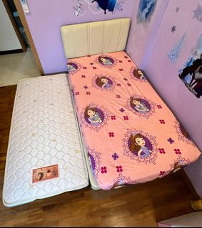 (Category: ) located in . Submitted by genesis128 (Listing ID 1194450846, Image 1). Description: .