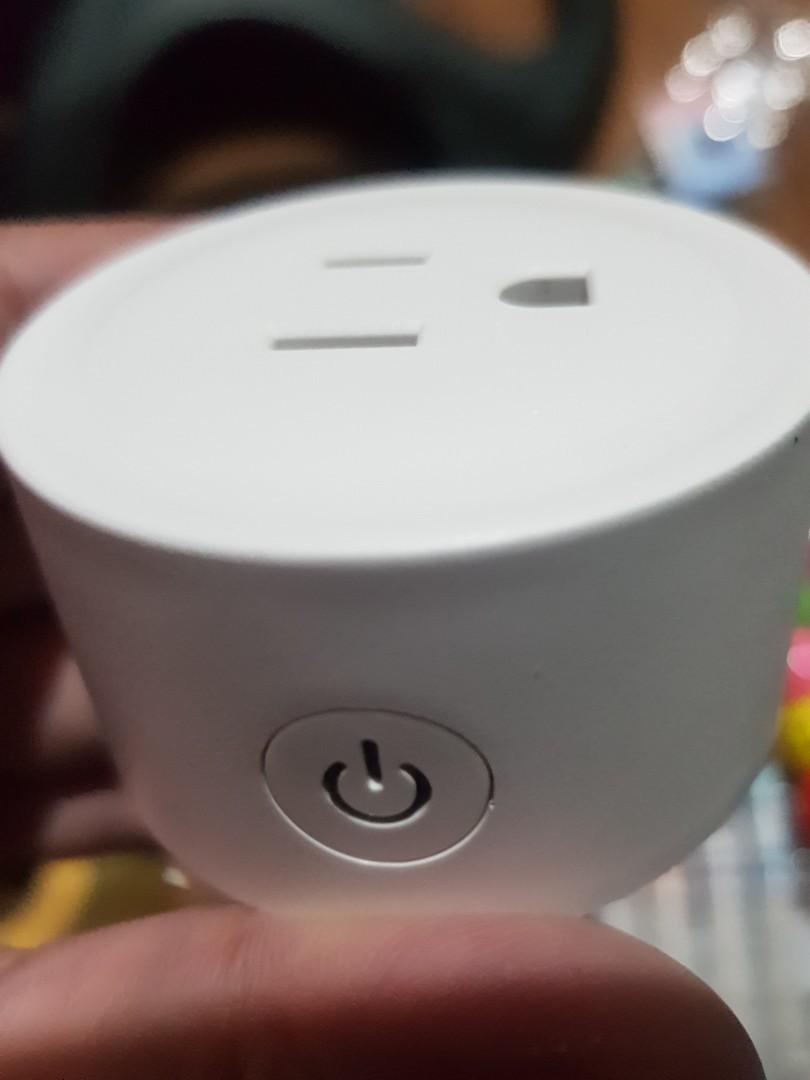 SMART PLUG SOCKET (Category: Other Mobile & Gadget Accessories) located in Manila. Submitted by hola.torres (Listing ID 1194410566, Image 2). Description: -Smart Plug socket I have 2pcs..200php each. all details in picture.. will not reply those already answered. Shipping: (shouldered by buyer) -Gogo express -Lalamove -LBC -JRS.