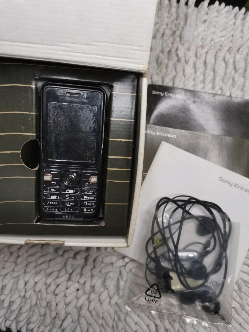 Sony Ericsson (Category: Early Generation Mobile Phones) located in Cainta. Submitted by DBdibs (Listing ID 1194402127, Image 1). Description: Sony Ericsson K530i Defective With box, Sony Ericsson original headset, manual * Item will be coming from Cainta, Rizal * MOP: Gcash, BDO, Union Bank * Payment first before shipping * Lalamove / Grab / Mr. Speedy * Can ship via J&T / Flash Express for farther areas * Buyer shoulders shipping.