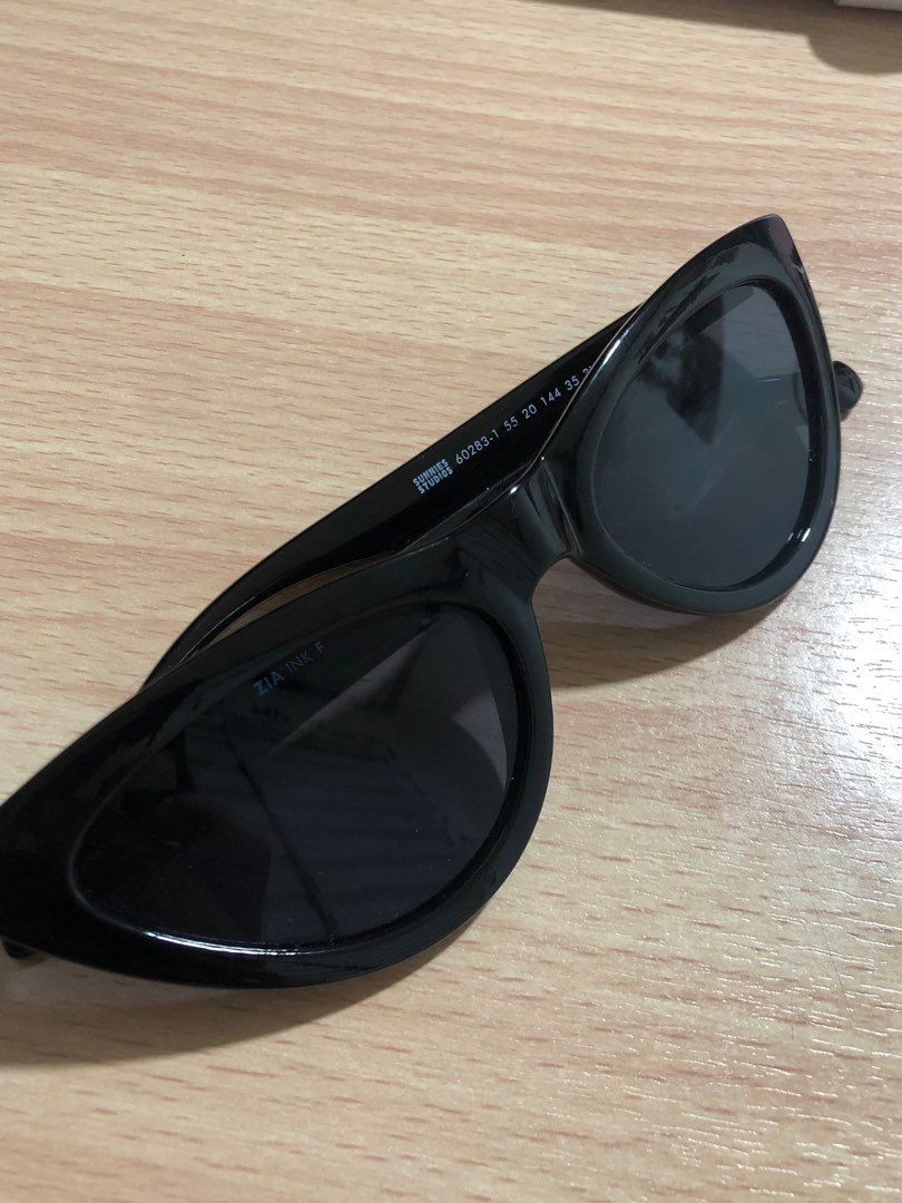 Sunnies Studio Zia Sunglasses Cat Eye Shape, Women's Fashion, Watches ...
