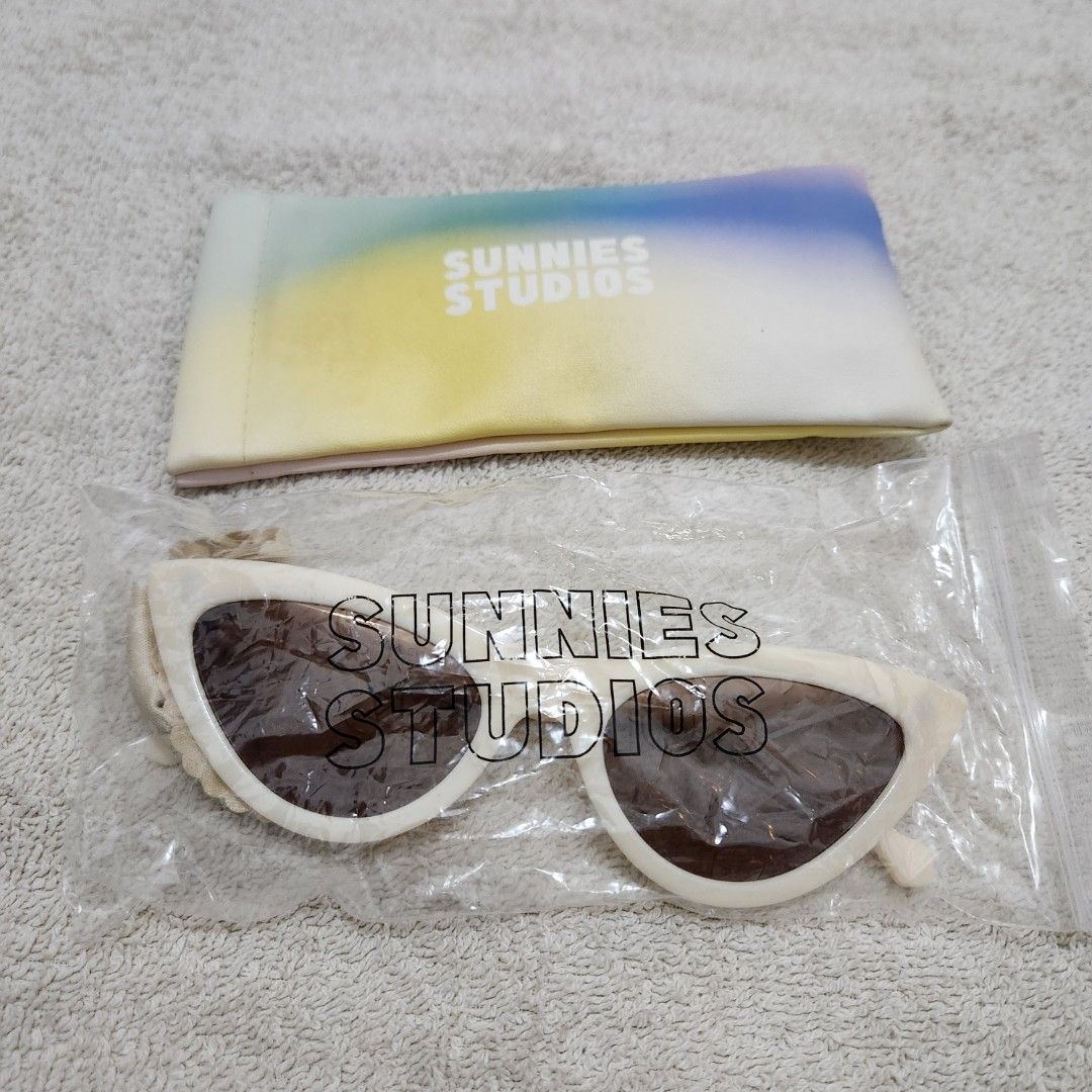 Sunnies Studios Zia Cat Eye Sunglasses in Coconut Color, Women's ...