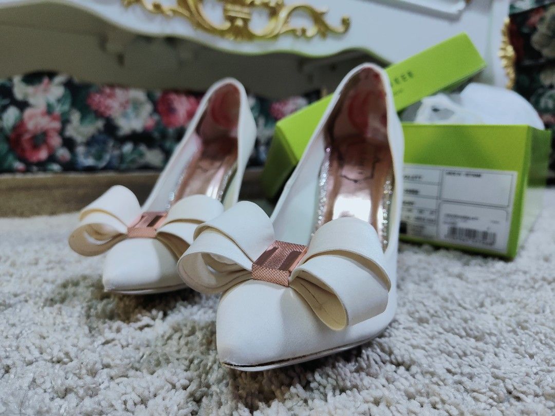 Baker cheap skalett ivory