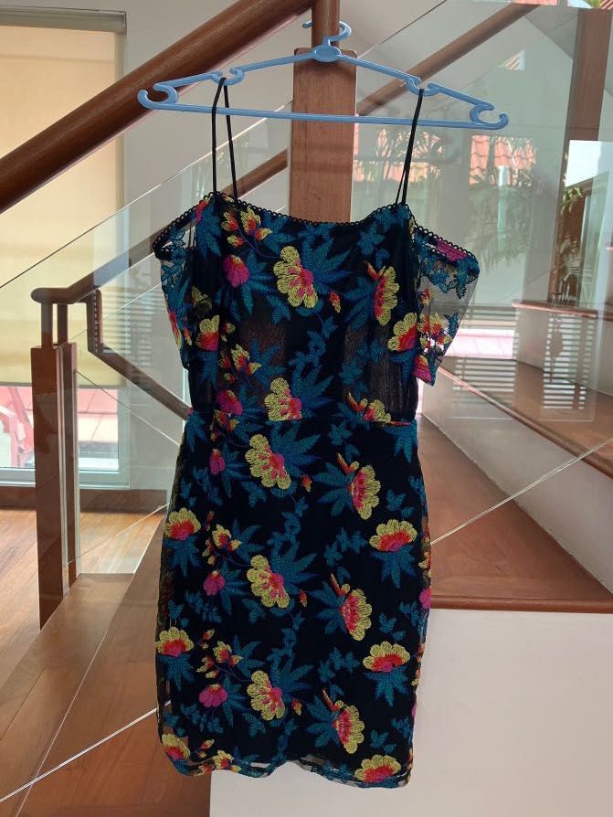 Topshop Floral Lace Black Mesh Bodycon Dress, Women's Fashion, Dresses & Sets, Dresses on Carousell Topshop Floral Lace Black Mesh Bodycon Dress, Women's Fashion, Dresses & Sets, Dresses on Carousell
