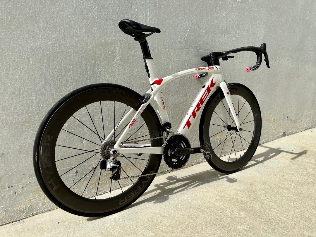 Trek Madone Team Issue SLR 9.9 H1 Sram Red eTap groupset Fulcrum