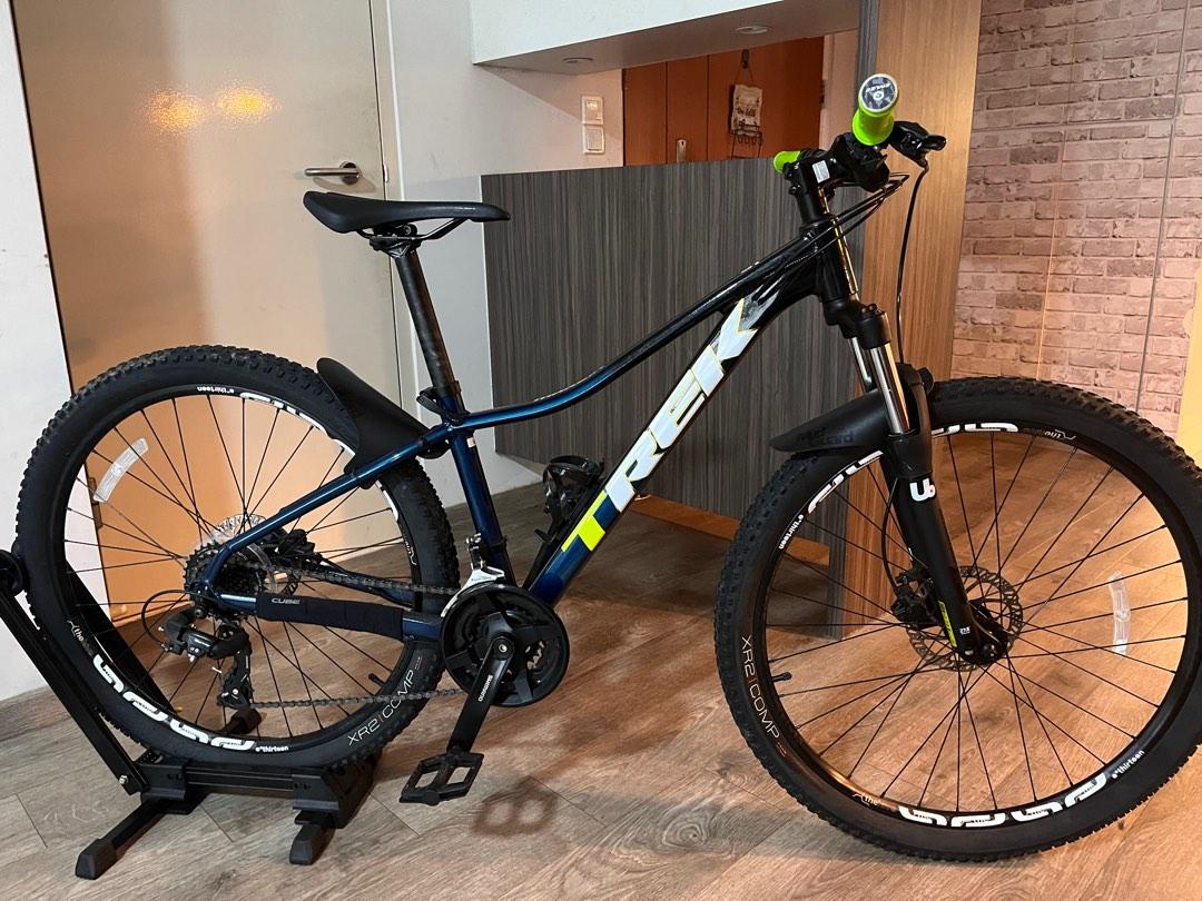 Trek Marlin 5 Size S (2021 Model), Sports Equipment, Bicycles & Parts