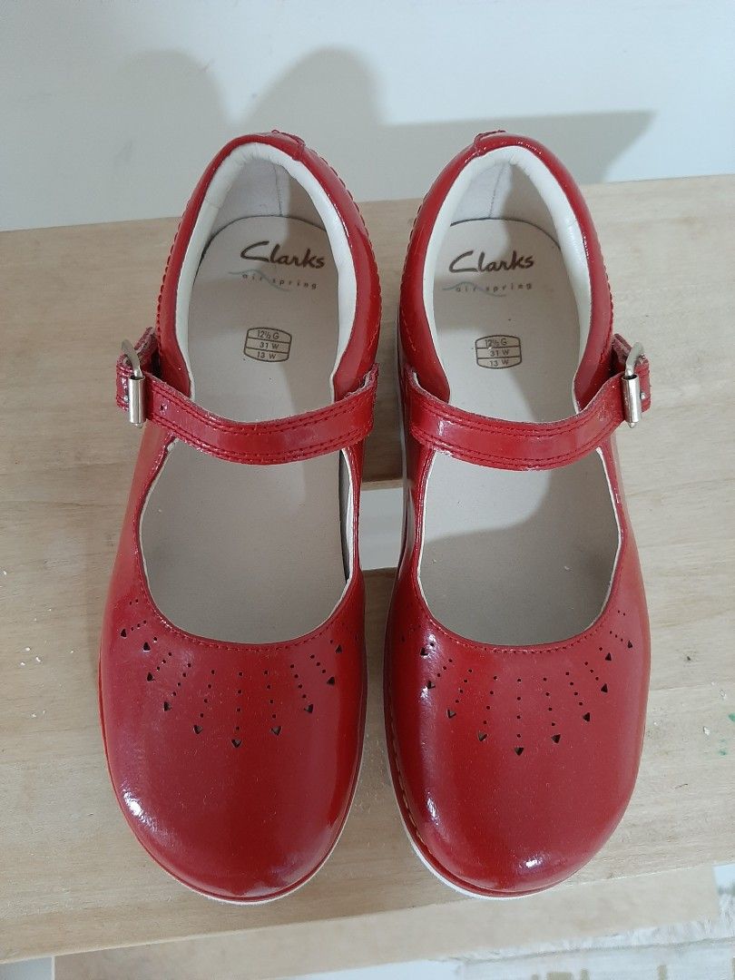UK 12.5 clarks girl red shoe 5 6years old kids Babies Kids