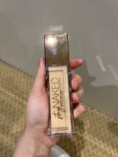 Urban Decay Stay Naked Foundation