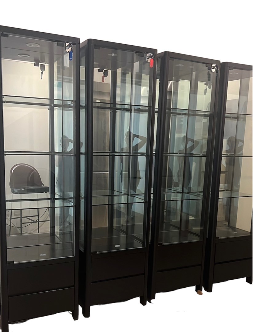 Used display Furniture & Home Living, Furniture, Shelves, & Racks on Carousell